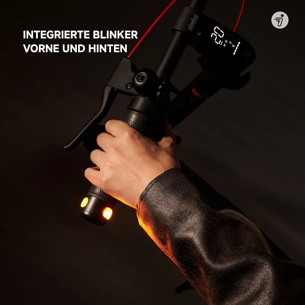 Segway-Ninebot F2 Pro D II, E-Scooter mit Deutscher Straßenzulassung für Erwachsene, 65km Reichweite im Eco-Modus, 120kg Tragfähigkeit, vordere Doppelfederung, Farb LED Display, Schwarz